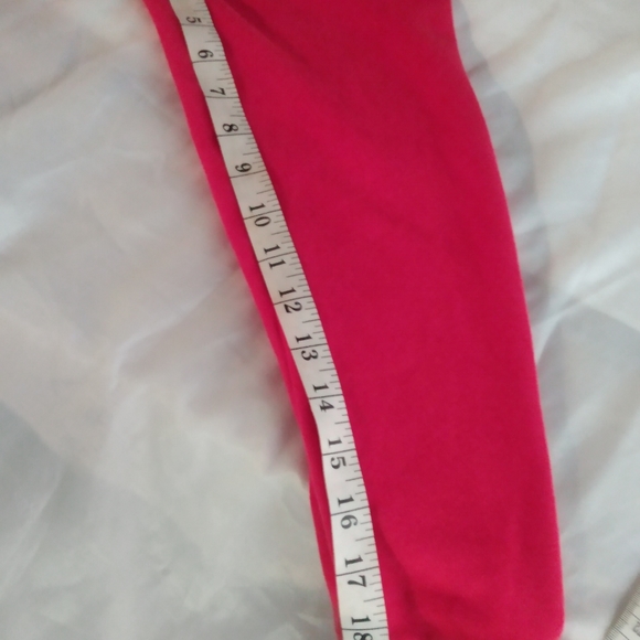 Lady In Red Sale - Picture 6 of 7